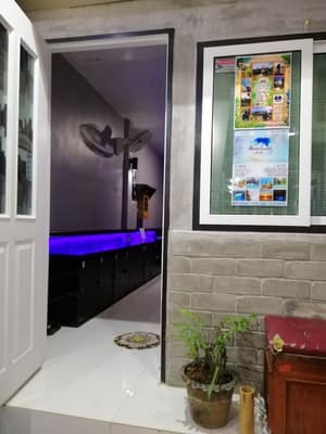 thumbnail: Property entrance