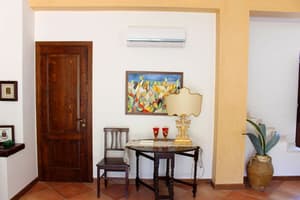 thumbnail: Room amenity