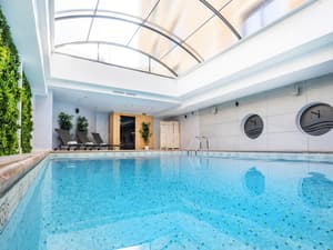 thumbnail: Pool