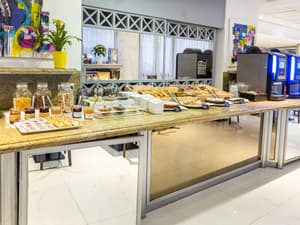 thumbnail: Breakfast buffet
