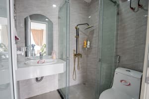 thumbnail: Bathroom