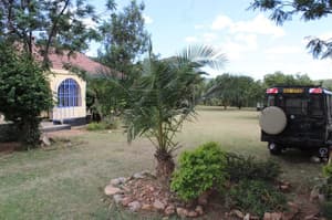 thumbnail: Property grounds