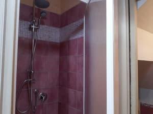 thumbnail: Bathroom shower
