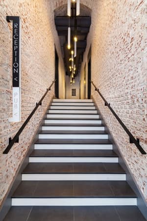 thumbnail: Interior entrance