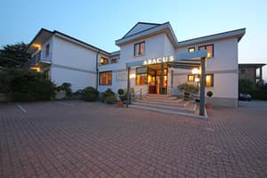 thumbnail: Exterior