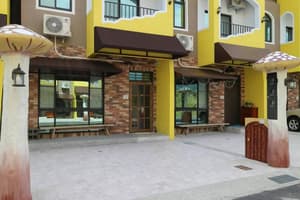 thumbnail: Exterior