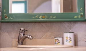thumbnail: Bathroom sink