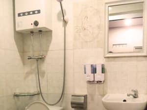 thumbnail: Bathroom