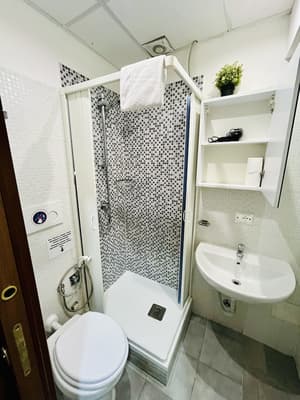 thumbnail: Bathroom