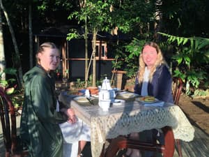 thumbnail: Breakfast area