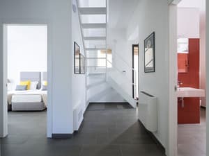 thumbnail: Room amenity