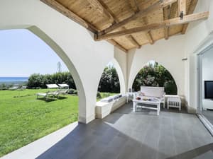 thumbnail: Terrace/patio