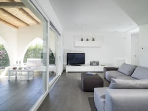 thumbnail: Living area