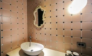 thumbnail: Bathroom sink