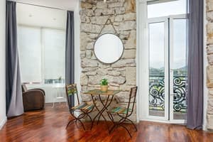 thumbnail: Living area