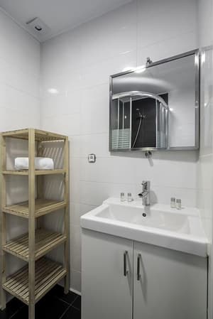 thumbnail: Bathroom sink