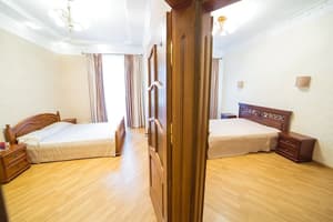 thumbnail: Interior