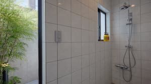 thumbnail: Bathroom shower