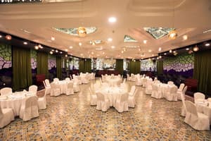 thumbnail: Banquet hall