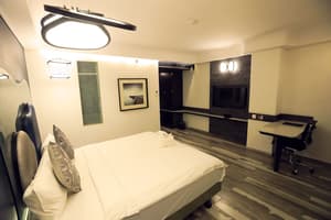 thumbnail: Room