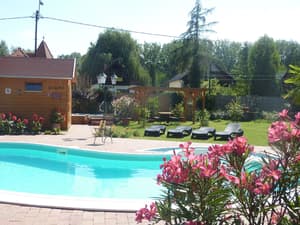 thumbnail: Pool