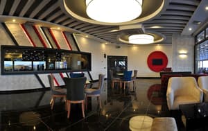 thumbnail: Cafe