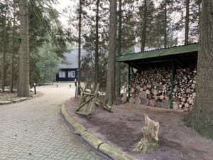 thumbnail: Property grounds