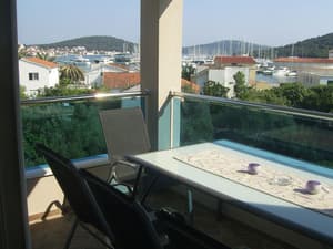 thumbnail: Balcony