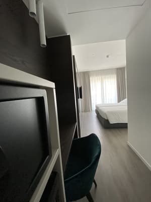 thumbnail: Room