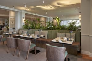 thumbnail: Restaurant