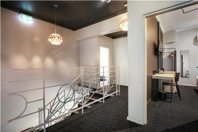 On-Site,Lobby,Reception