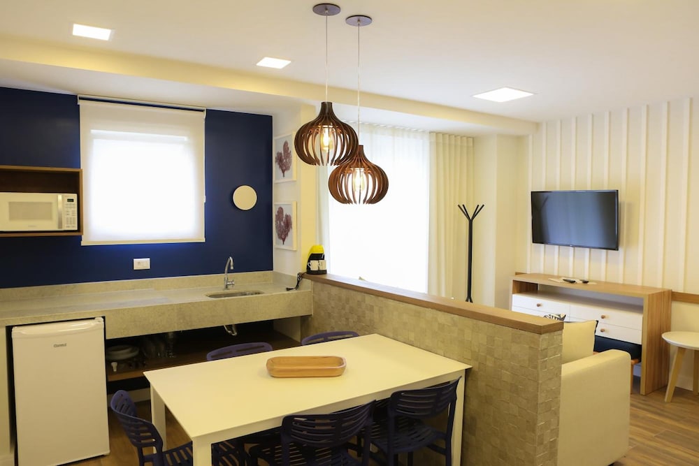 Restaurant-cafeteria