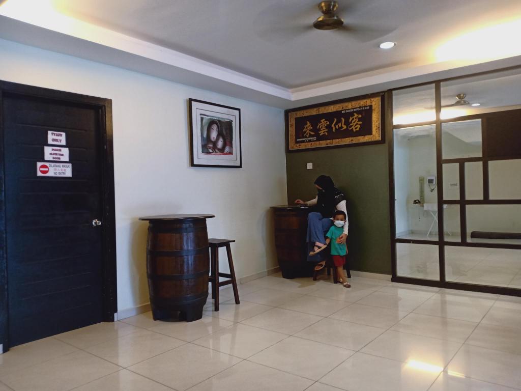 61e2cd036acc26f7f1c345baf28d85a0.jpg