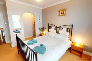 thumbnail: Interior