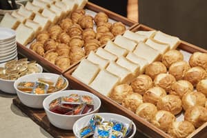 thumbnail: Breakfast meal