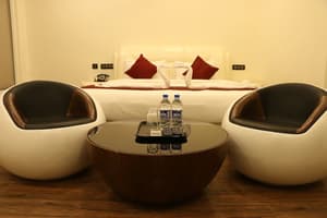 thumbnail: Room