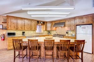 thumbnail: Interior