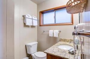 thumbnail: Interior