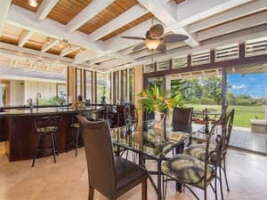 thumbnail: In-room dining