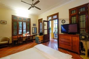 thumbnail: Room