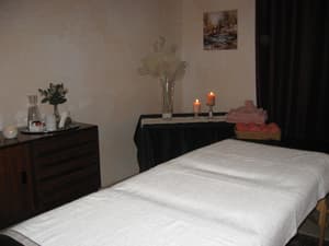 thumbnail: Massage