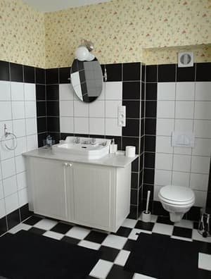 thumbnail: Bathroom