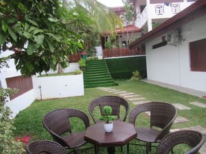 thumbnail: Exterior