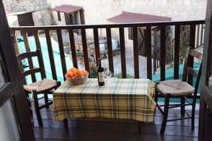 thumbnail: Terrace/patio