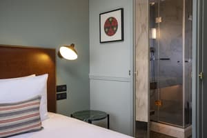 thumbnail: Room