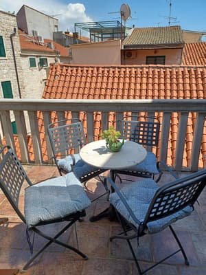 thumbnail: Terrace/patio