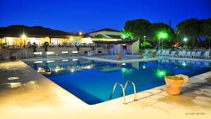 thumbnail: Outdoor pool
