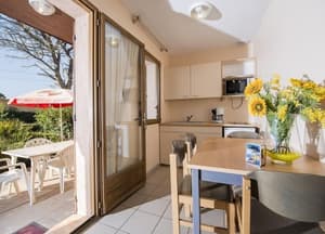 thumbnail: In-room dining