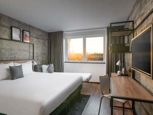 thumbnail: Room