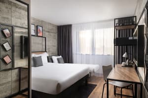 thumbnail: Room